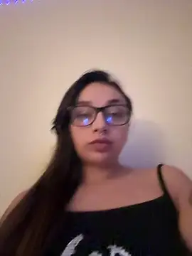 CharmingMaddie online show from 06/18/26, 02:23