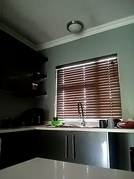 Snapshot of Thabo1004 chatting on 12/20/25, 11:06 Thabo1004 online show from 12/20/25, 11:06