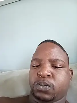 Snapshot of Thabo1004 chatting on 02/02/26, 09:08 Thabo1004 online show from 02/02/26, 09:08