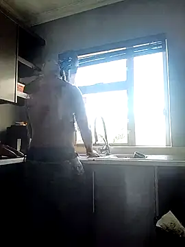 Snapshot of Thabo1004 chatting on 02/05/26, 02:43 Thabo1004 online show from 02/05/26, 02:43