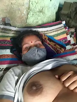 Love-pari077 online show from 09/23/25, 01:30