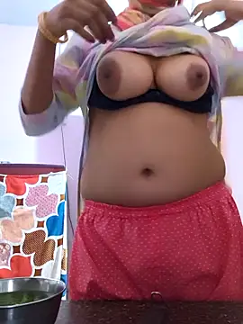 Love-pari077 online show from 10/17/25, 01:03