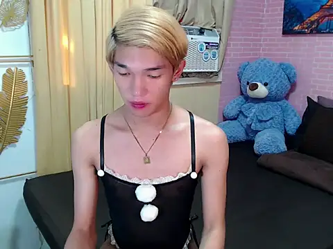 fuckerfriendsxx online show from 05/04/26, 10:39
