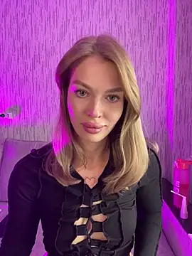 miss veroNika online show from 05/07/26, 03:23