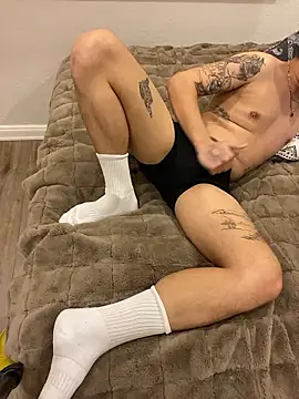 Snapshot of darkdecide chatting on 01/15/26, 06:00 darkdecide online show from 01/15/26, 06:00