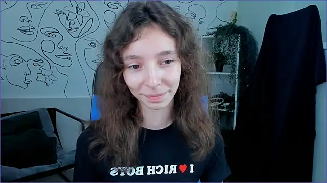 EmmanuellBrown online show from 09/29/25, 12:21