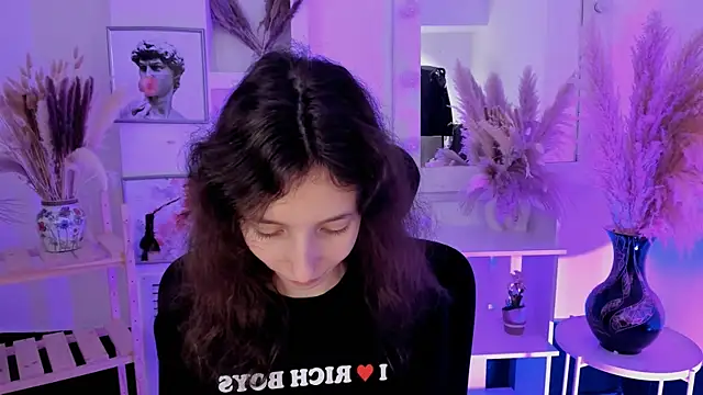 EmmanuellBrown online show from 09/30/25, 12:10