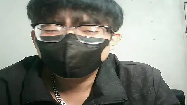 bigbb101011 online show from 11/19/25, 04:07