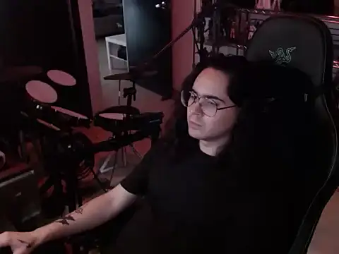 Snapshot of dorrey21 chatting on 10/12/25, 06:51 dorrey21 online show from 10/12/25, 06:51