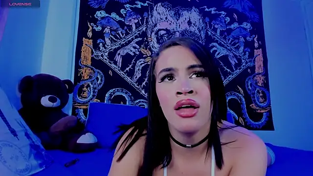 Mafer Osorio online show from 10/01/25, 05:08