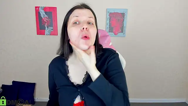 Michele Greenn online show from 11/29/25, 05:05