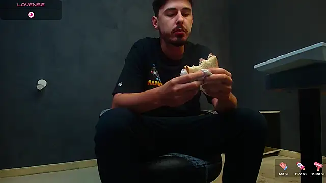 EnzoRace online show from 09/25/25, 05:11