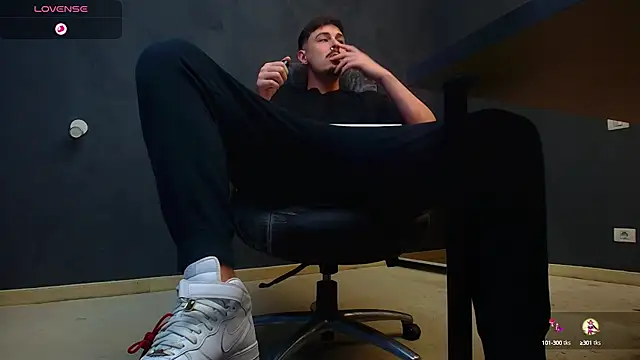 EnzoRace online show from 10/16/25, 10:38