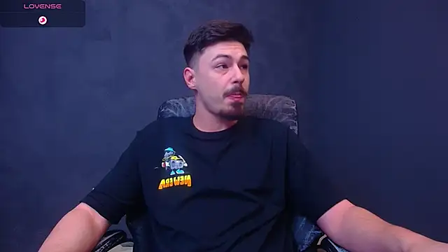 EnzoRace online show from 11/30/25, 05:55