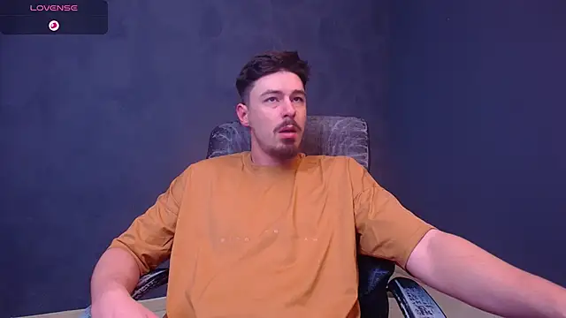 EnzoRace online show from 12/04/25, 05:50