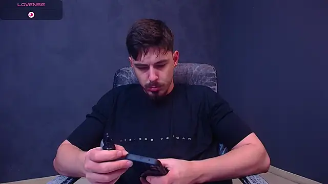 EnzoRace online show from 12/16/25, 06:07