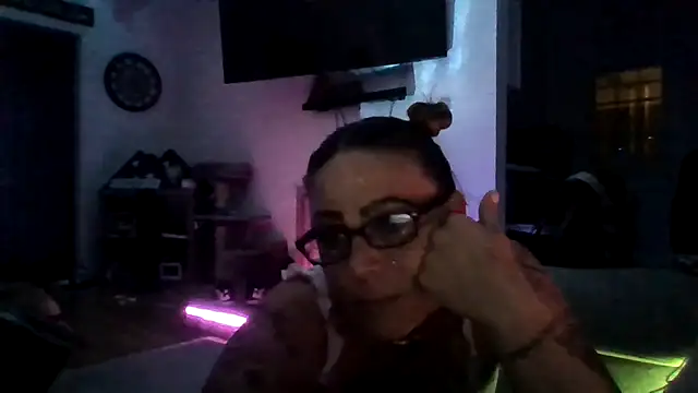 SparklesB1tch online show from 07/04/26, 11:27