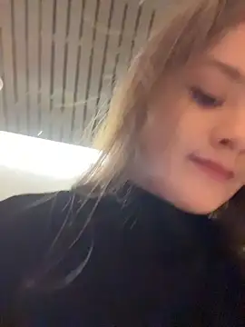 KittyQueeny online show from 10/04/25, 02:15