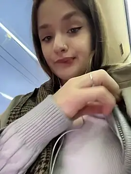 KittyQueeny online show from 10/29/25, 02:19