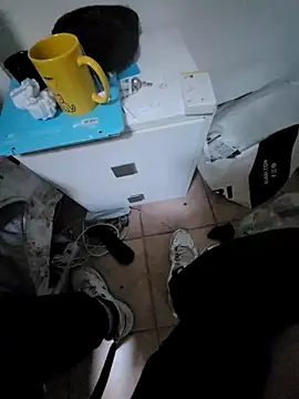 Snapshot of giova17cm chatting on 01/07/26, 01:46 giova17cm online show from 01/07/26, 01:46