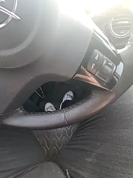 Snapshot of giova17cm chatting on 03/06/26, 02:24 giova17cm online show from 03/06/26, 02:24