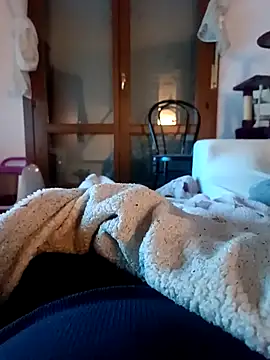 Snapshot of giova17cm chatting on 03/30/26, 08:43 giova17cm online show from 03/30/26, 08:43