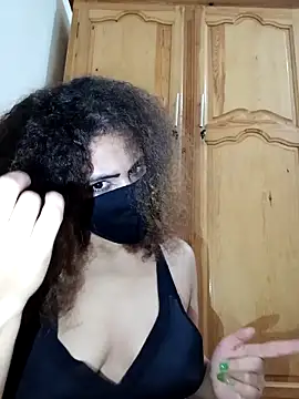 ghadiraa online show from 11/06/25, 01:50