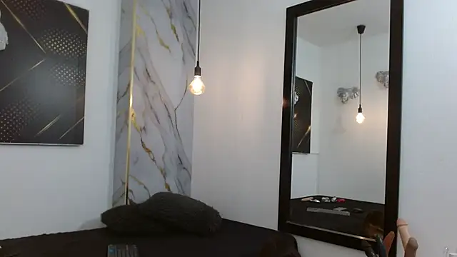 Snapshot of HannaHot_69 chatting on 04/07/26, 11:43 HannaHot 69 online show from 04/07/26, 11:43