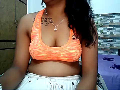 HOT AARVI11 online show from 11/19/25, 04:29