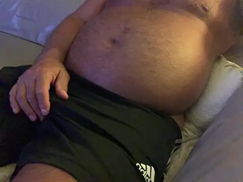 Snapshot of Freddiefirefly chatting on 02/06/26, 06:33 Freddiefirefly online show from 02/06/26, 06:33