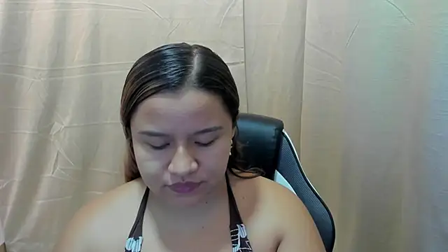 ElaBourn  online show from 05/08/26, 03:50