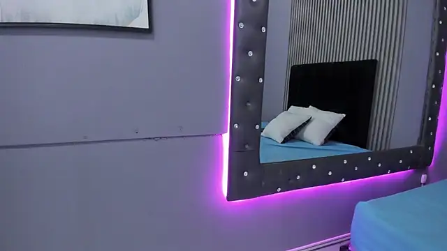 Sex samantha online show from 11/29/25, 12:41