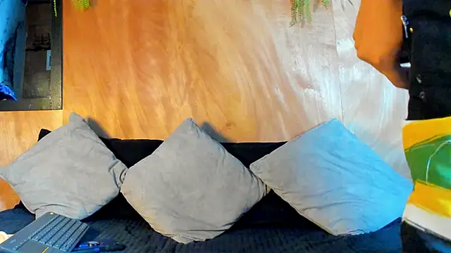 spicy adonhis online show from 05/10/26, 09:03