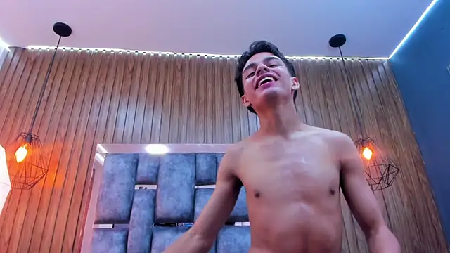 owen  johnson online show from 11/28/25, 11:57