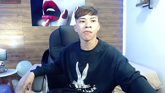 nathanclay online show from 10/09/25, 03:37