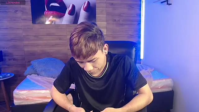 Snapshot of nathanclay chatting on 02/08/26, 07:06 nathanclay online show from 02/08/26, 07:06