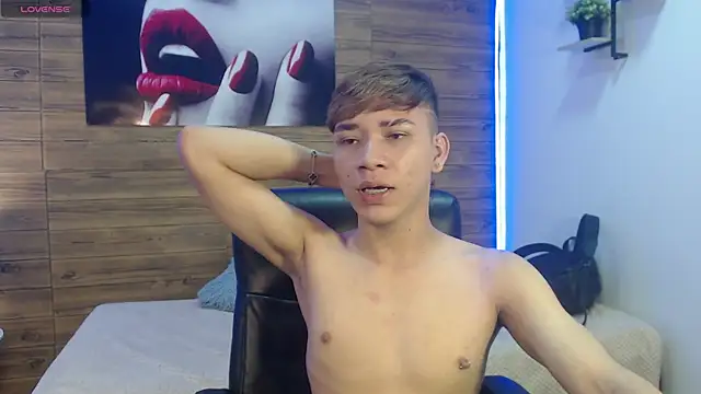 Snapshot of nathanclay chatting on 02/17/26, 03:36 nathanclay online show from 02/17/26, 03:36