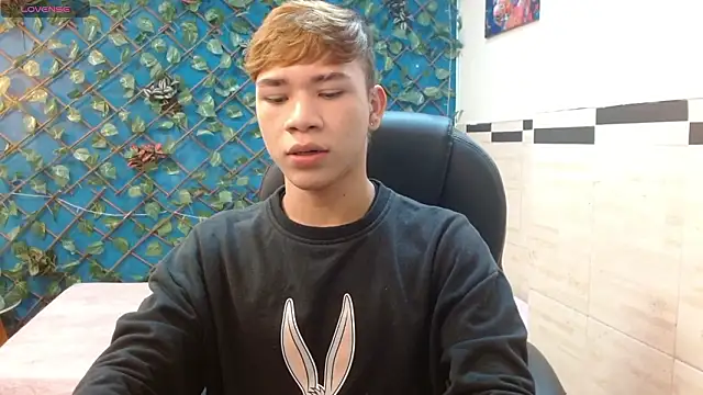 Snapshot of nathanclay chatting on 03/05/26, 03:46 nathanclay online show from 03/05/26, 03:46