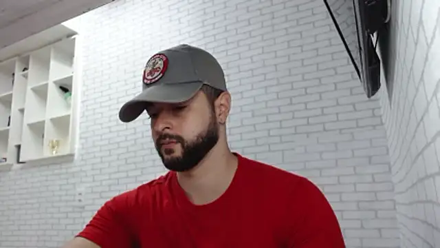 Snapshot of BombeiroHotx chatting on 01/10/26, 05:04 BombeiroHotx online show from 01/10/26, 05:04