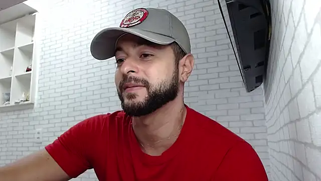 Snapshot of BombeiroHotx chatting on 02/08/26, 07:28 BombeiroHotx online show from 02/08/26, 07:28