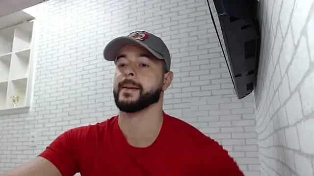 Snapshot of BombeiroHotx chatting on 03/19/26, 09:41 BombeiroHotx online show from 03/19/26, 09:41