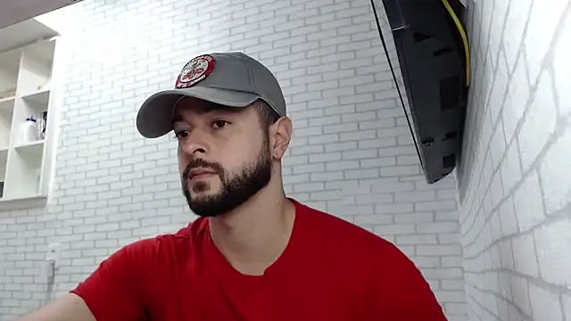 Snapshot of BombeiroHotx chatting on 03/27/26, 08:41 BombeiroHotx online show from 03/27/26, 08:41