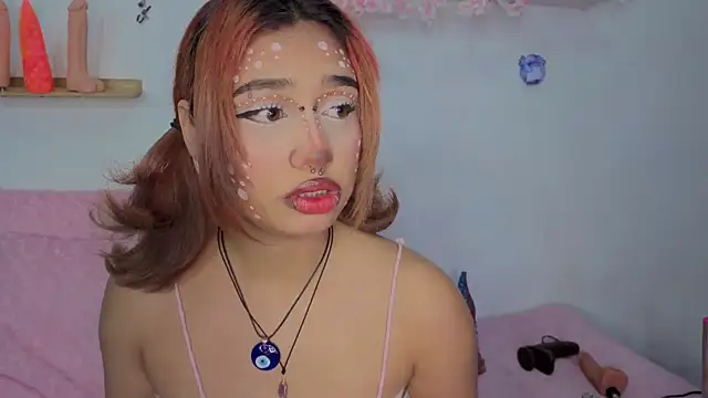 Snapshot of zoelight18 chatting on 10/26/25, 09:26 zoelight18 online show from 10/26/25, 09:26