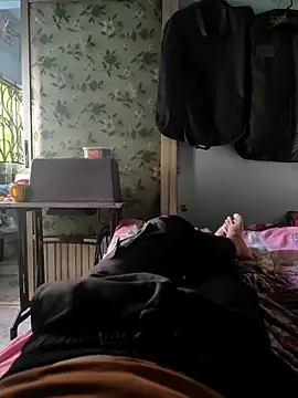 Snapshot of ya_sirwo chatting on 09/17/25, 06:48 ya sirwo online show from 09/17/25, 06:48