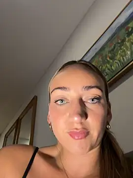 Ninabigtitied online show from 03/08/26, 12:19