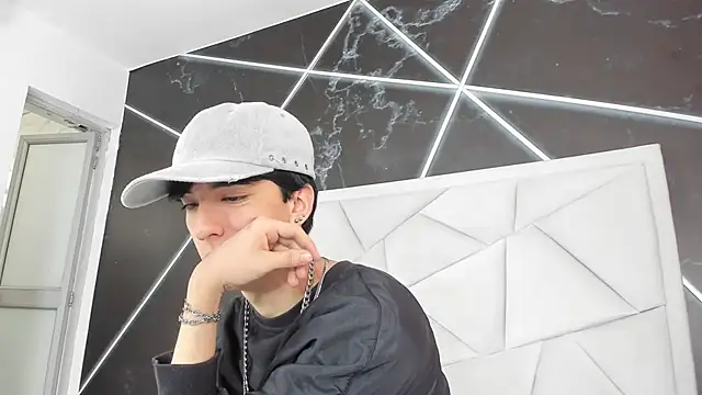 AerumChae online show from 05/12/26, 12:13