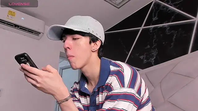 AerumChae online show from 06/18/26, 01:15