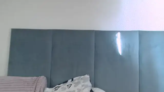 Snapshot of Jah-Queen chatting on 02/11/26, 05:34 Jah-Queen online show from 02/11/26, 05:34