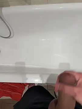 Snapshot of edeka12 chatting on 02/21/26, 11:11 edeka12 online show from 02/21/26, 11:11