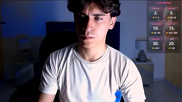 Snapshot of RoberthAlv chatting on 03/05/26, 01:07 RoberthAlv online show from 03/05/26, 01:07